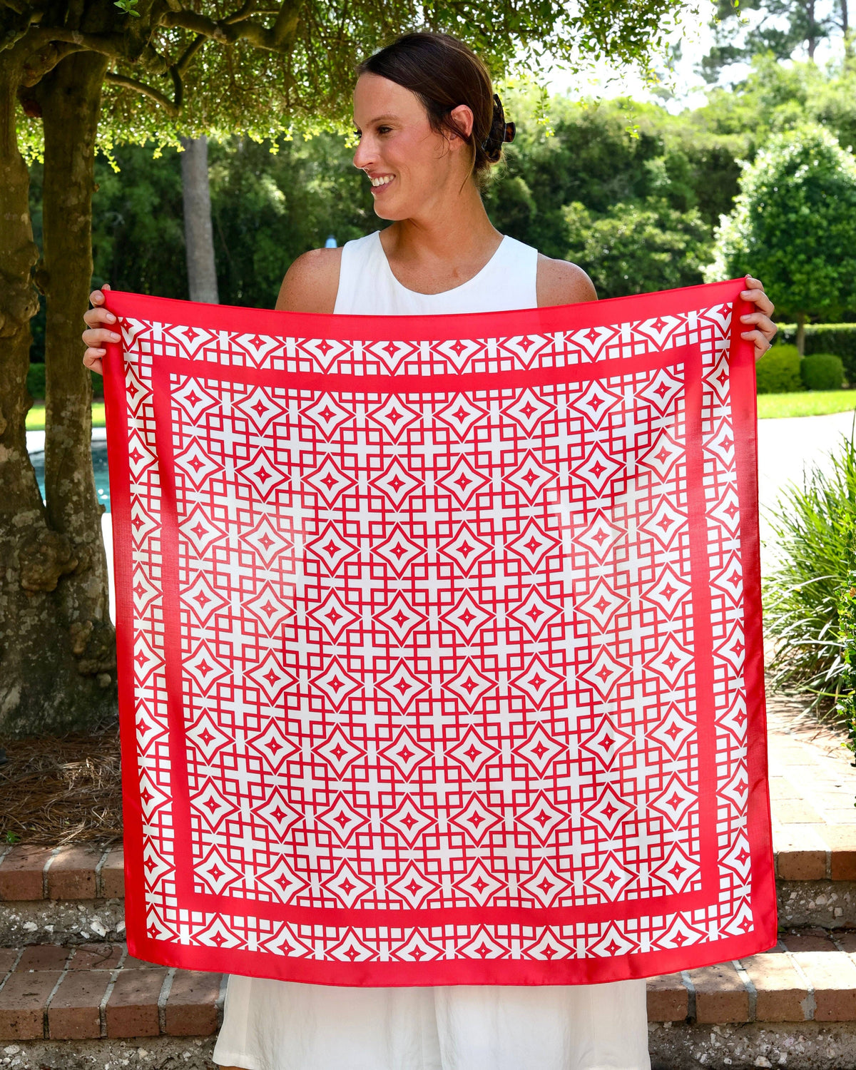 Red & White Geometric Scarf Large