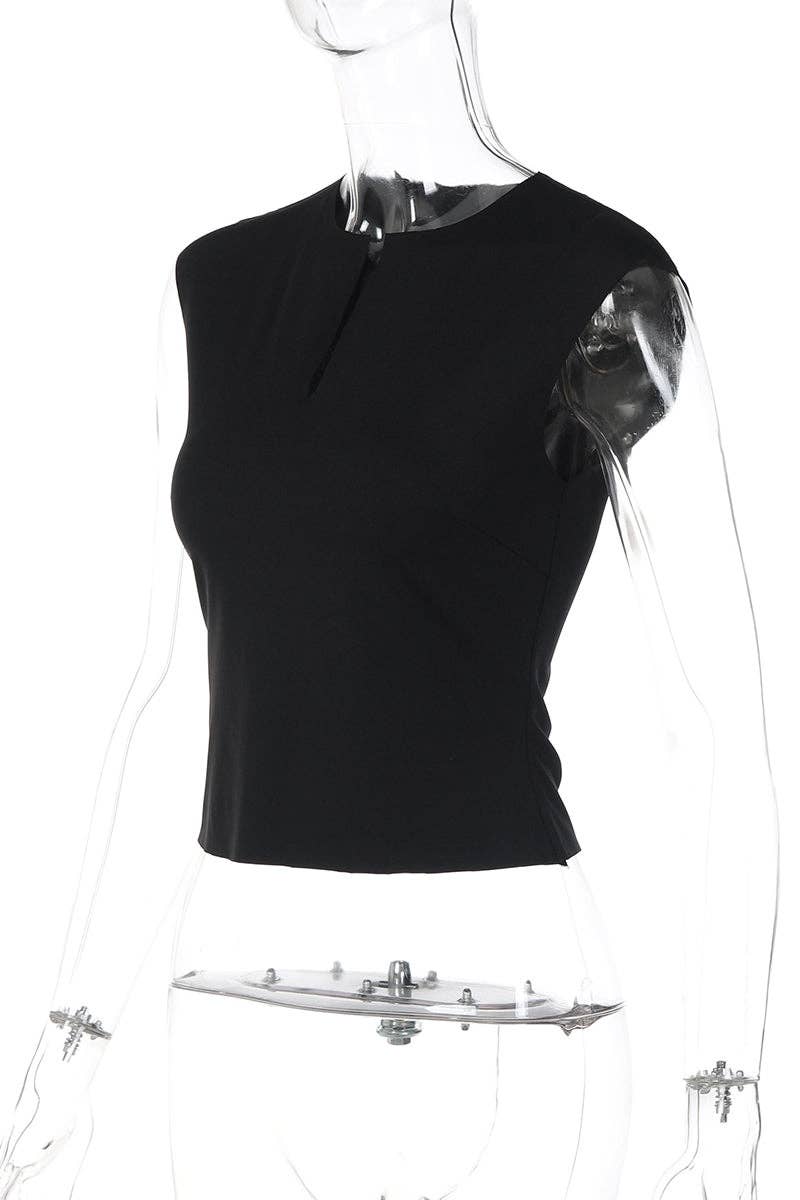 Sleeveless Keyhole Tank Top: BLACK